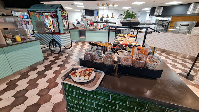 Kauppalinnankuja 1-3, 90570 Oulu