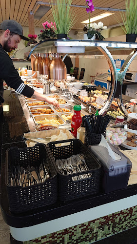 Zeytuun Tuomiokirkonkatu