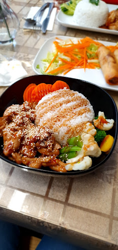 Aroi Thaifood Phone number