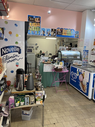 Laakson Karkki K&G ( kioski jäätelä kahvi ) - Helsinki