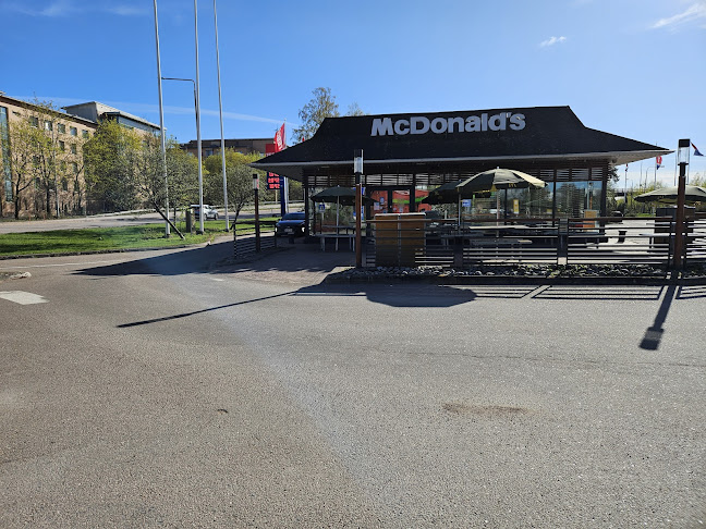 Comentarii opinii despre McDonald's Kotka Keskusta
