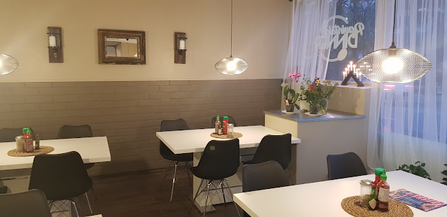 Opinii despre Ravintola Ananas Pizzeria - Kivistö (Best Pizza in Vantaa) în Vantaa - Ravintola-ala