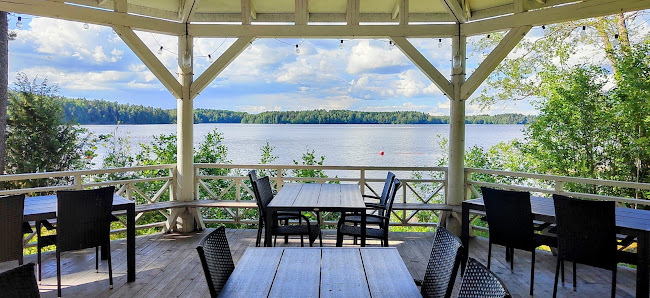 Villa Haikari Kesäolohuone - Tarkista aukioloajat www.villahaikari.fi!