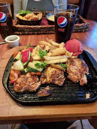 Kettu ja Kana - Heinola