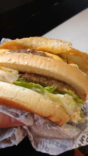 Hesburger Espoo Vermonportti Drive-In - Ravintola-ala