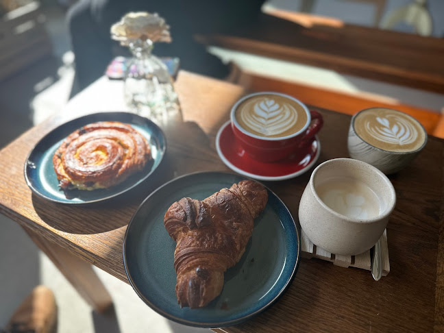 Yesterday Cafe - Ravintola-ala