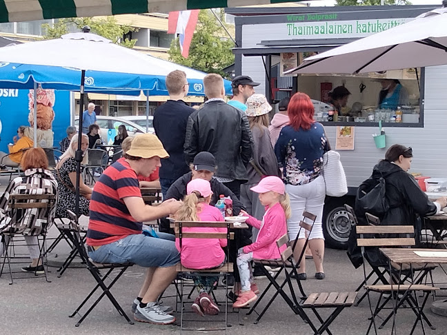 Thaimaalainen Katukeittiö Wirat Dolprasit - Salo