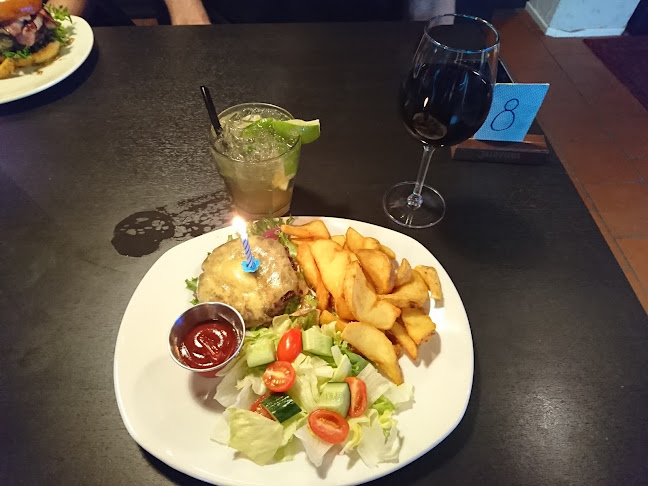 Kusmikun Lounasruokala - Ravintola-ala