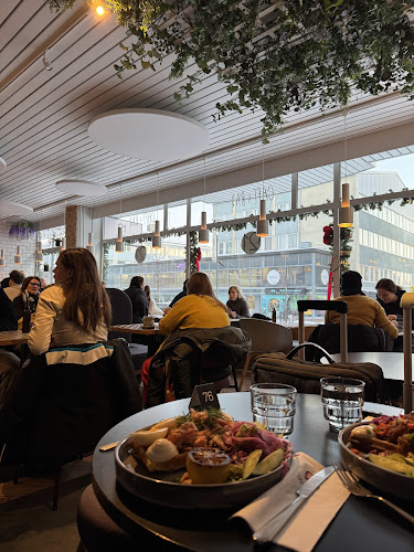 Cafe & Bar 21 - Ravintola-ala