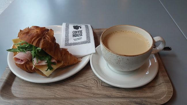 Kauppakeskus Valkea, Isokatu 24 1. kerros, 90100 Oulu