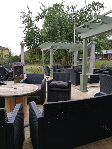 Pub FAF - Ravintola-ala