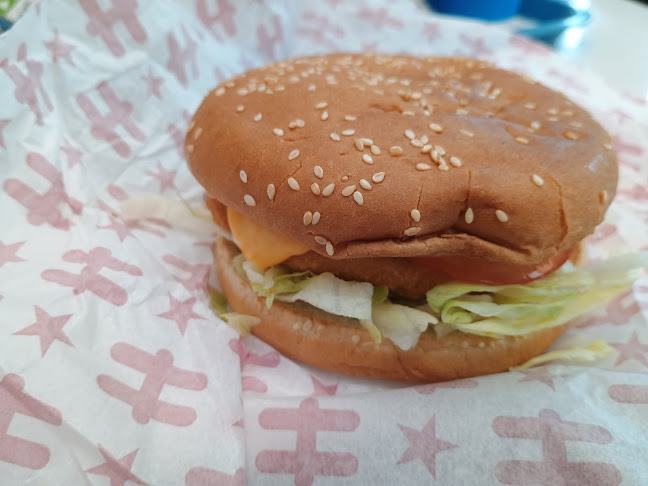 Opinii despre Hesburger Helsinki Ruskeasuo în Helsinki - Ravintola-ala