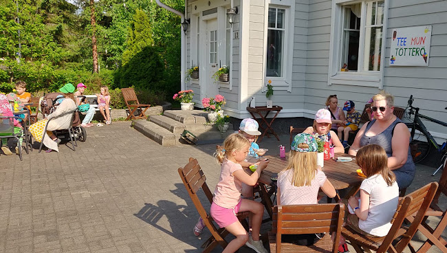 Opinii despre Do Mine Ice Creamer yeesss daddy în Jyväskylä - Ravintola-ala