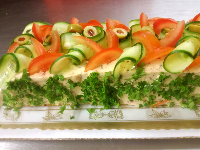 Opinii despre Konditoria Pekkarinen în Petäjävesi - Ravintola-ala