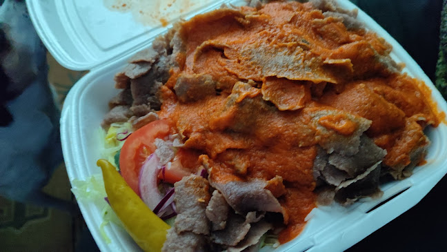 Halssilan Aito Döner - Ravintola-ala