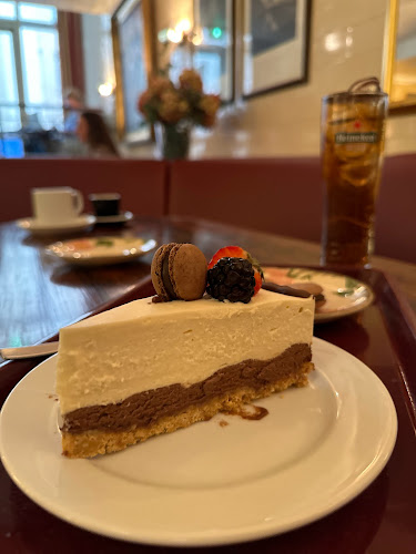 Comentarii opinii despre Café Esplanad