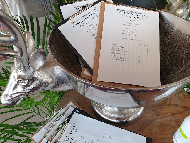 Opinii despre Ravintola Kasinonranta Paviljonki Lauttasaari în Helsinki - Ravintola-ala