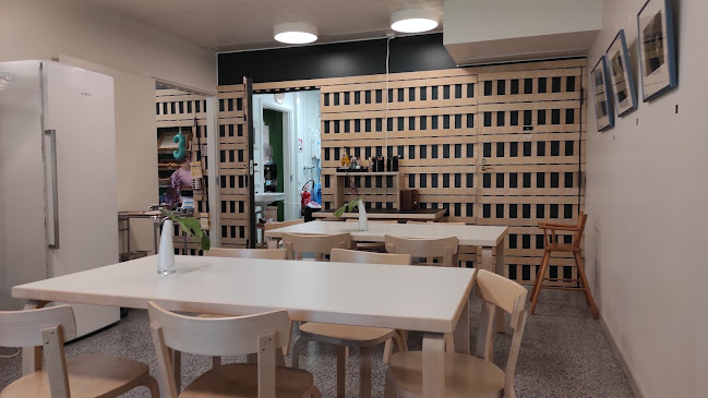 Aabakery Town Hall Cafe & Bakery