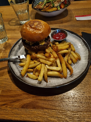 Gastropub Eino - Ravintola-ala