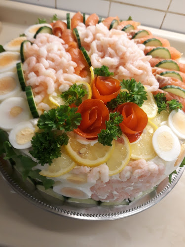 Comments and reviews of Oneil's Kitchen