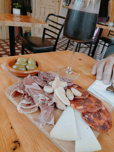 Kylätie 25 A, 00320 Helsinki