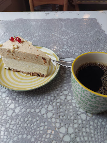 Wanhan Rauman KaffeBar Phone number