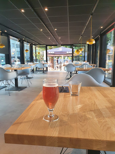 B5 Black - Ravintola-ala