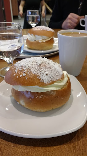 Laurell Riihimäki Konditoria-kahvila - Ravintola-ala