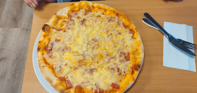 Olympos Pizzeria - Ravintola-ala