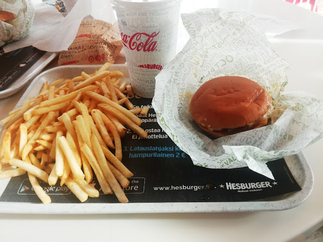 Opinii despre Hesburger Valkeakoski Koskikara în Valkeakoski - Ravintola-ala