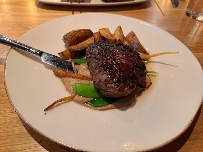 Opinii despre UKKO Bistro & Deli în Pieksämäki - Ravintola-ala