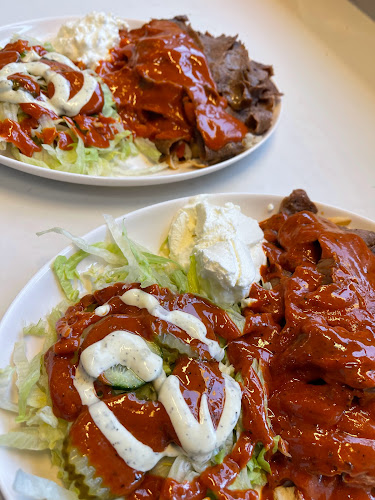 Iskender Kebab Pizzeria - Ravintola-ala