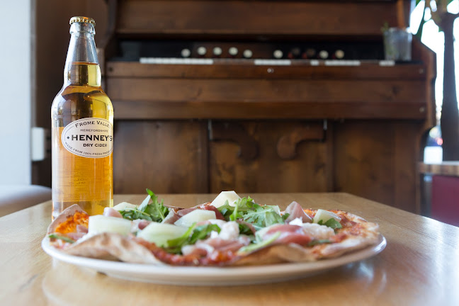 Cup & Pint - Ravintola-ala