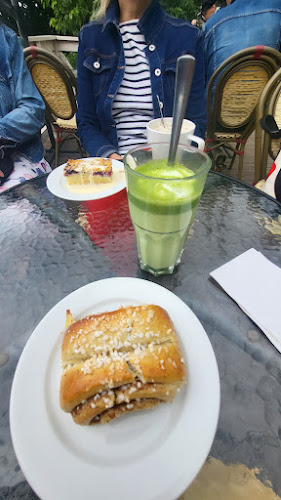 Linnunlauluntie 11 A, 00530 Helsinki