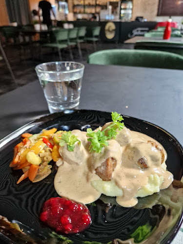 Comentarii opinii despre Kulttuuriravintola Jalmari