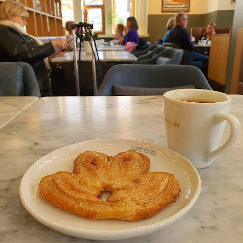 Comments and reviews of Cafe Eliel