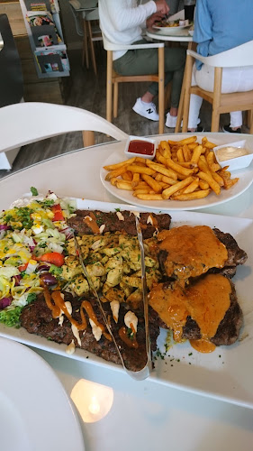 Pakkahuoneenkatu 6, 90100 Oulu