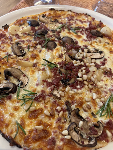 Comentarii opinii despre Gabriel 1763