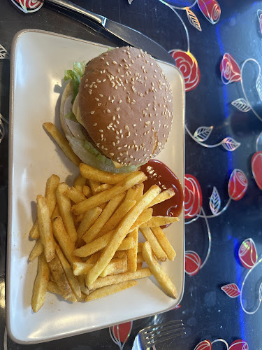 Pizzeria Pure Kitchen - Ravintola-ala