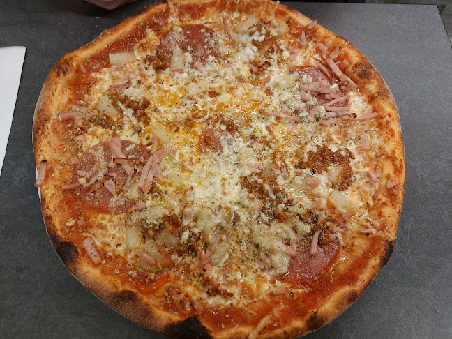 Puistolan Pizzapalvelu - Helsinki