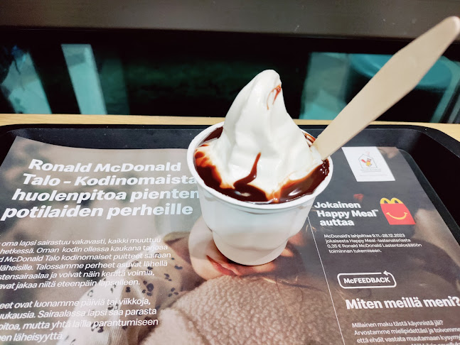 Comentarii opinii despre McDonald's Helsinki Meilahti