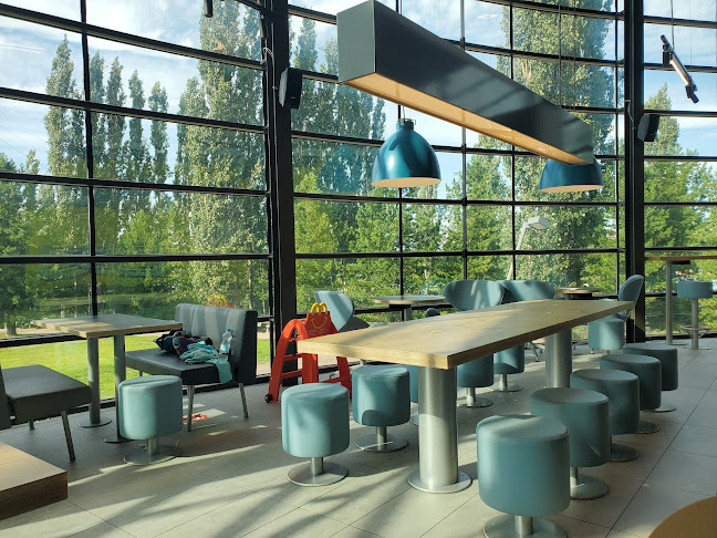 Opinii despre McDonald's Helsinki Meilahti în Helsinki - Ravintola-ala