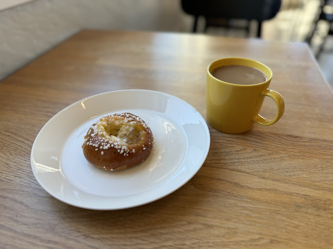 Comentarii opinii despre Mikon Leipä Oy