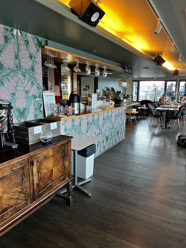 Café & Bar KATTO - Ravintola-ala