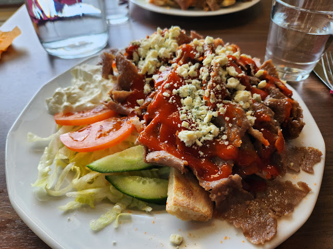 Halssilan Aito Döner Open Times