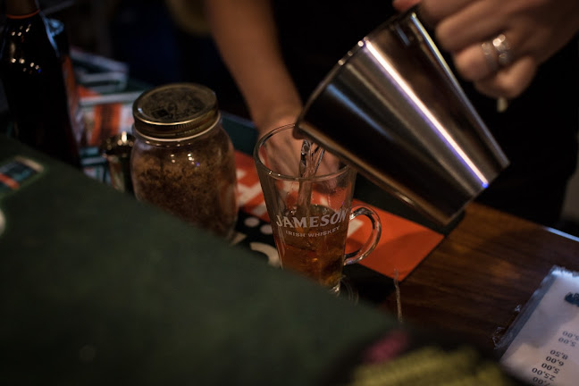 Ravintola Alakulma, Rautpohjankatu 10, 40700 Jyväskylä