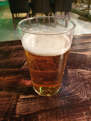 Ravintola Mutka - Ravintola-ala