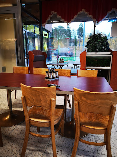 Quattro Pizzeria - Ravintola-ala