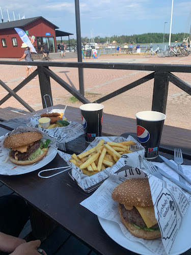 Opinii despre Kahvila-Ravintola Laivasilta în Loviisa - Ravintola-ala