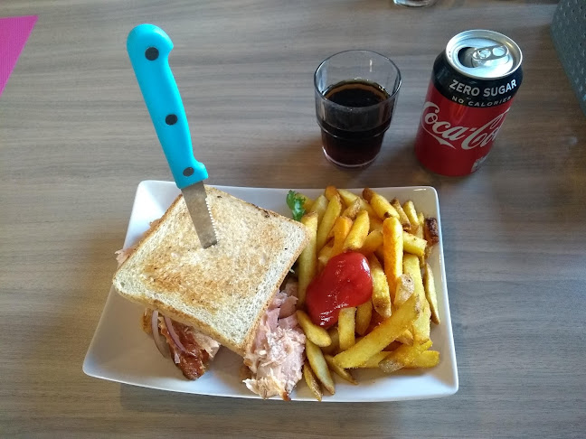 Comentarii opinii despre Mutalan Helmi